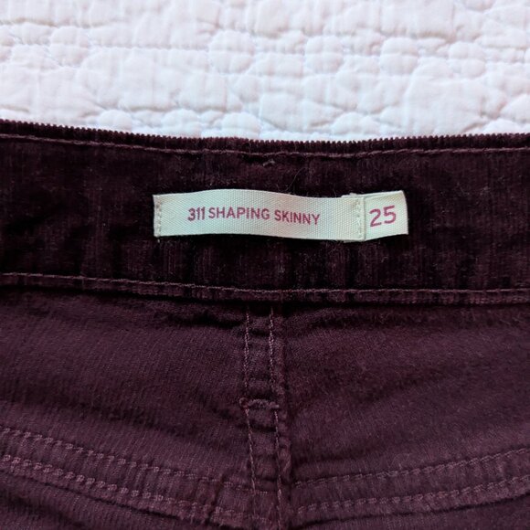 Levi Corduroy 311 size 25 - Picture 2 of 4